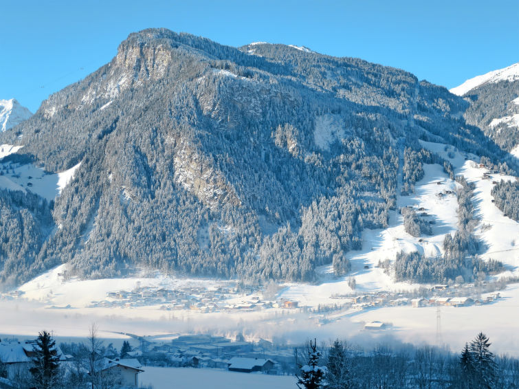 Foto van omgeving van Appartement Zell am Zillerin de winter