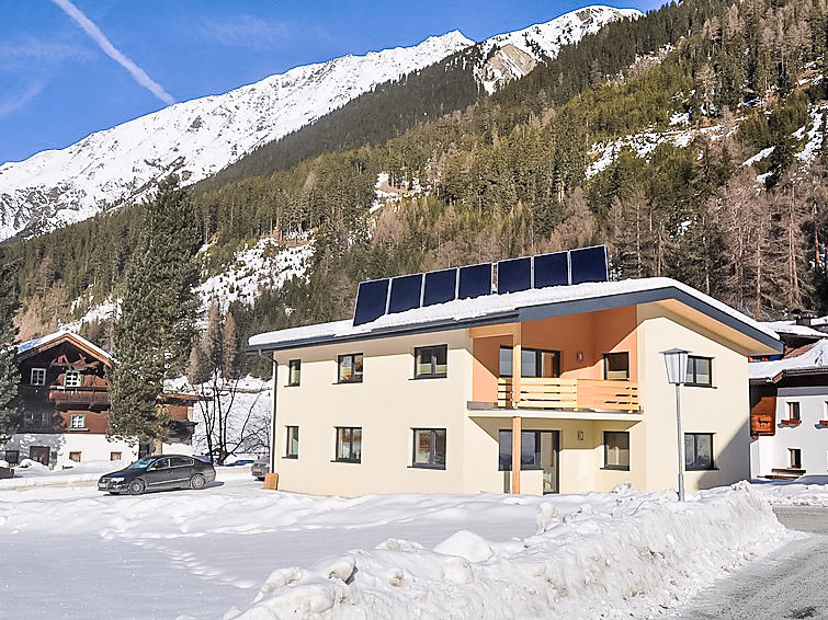 Foto van exterieur van Appartement Längenfeldin de winter Foto van exterieur van Appartement Längenfeldin de winter