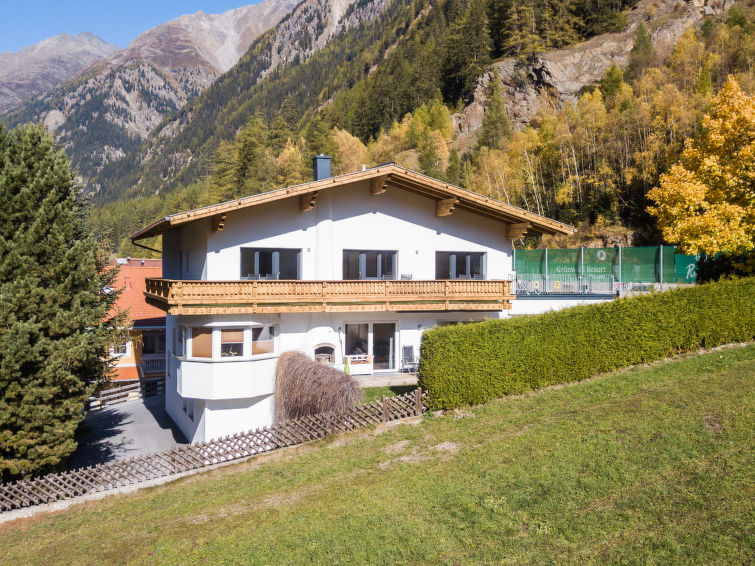Gezellig Appartement in het Hart van Sölden: Lunapart | Out! Vakantiehuizen
