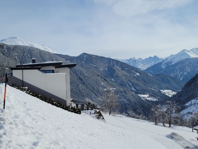 Foto van exterieur van Vakantiehuis Fliess/Landeck/Tirol Westin de winter