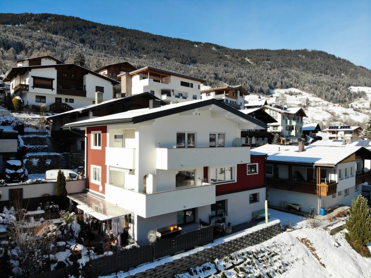 Foto van exterieur van Appartement Wennsin de winter