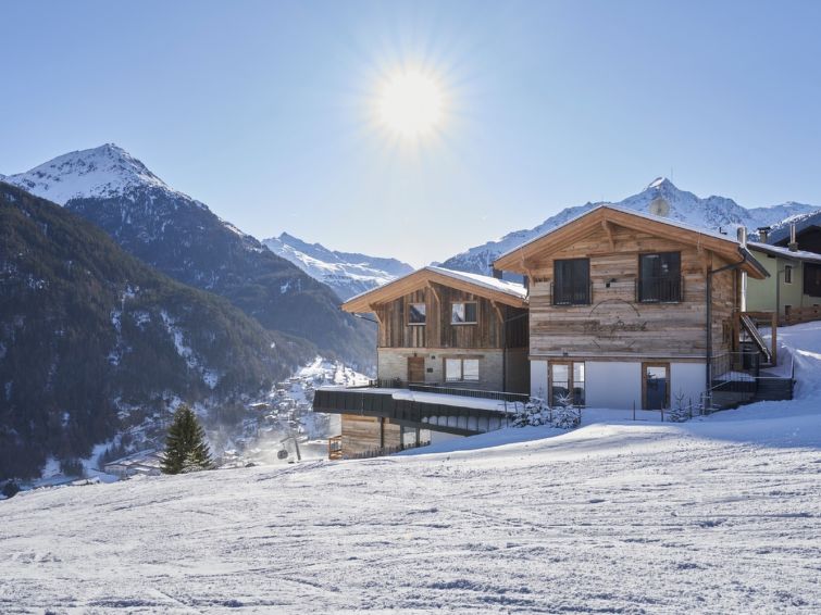 Foto van exterieur van Vakantiehuis Söldenin de winter Foto van exterieur van Vakantiehuis Söldenin de winter
