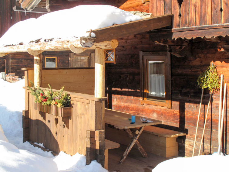 Foto van exterieur van Vakantiehuis Mayrhofenin de winter