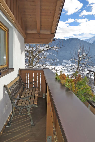 Foto van exterieur van Vakantiehuis Mayrhofenin de winter
