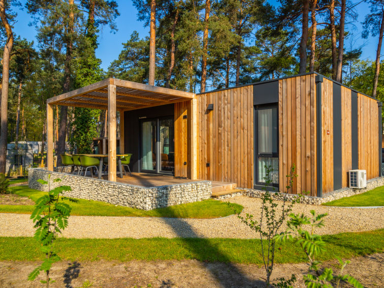 Gezellig Bungalow Lieteberg Cottage 4 in Belgisch Limburg | Out! Vakantiehuizen