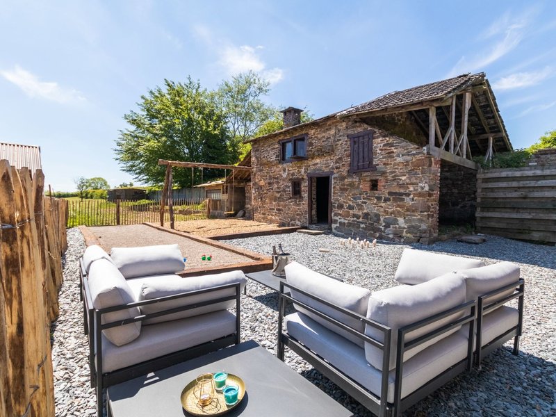 Exterieur B-LI-0205 Exterieur B-LI-0205