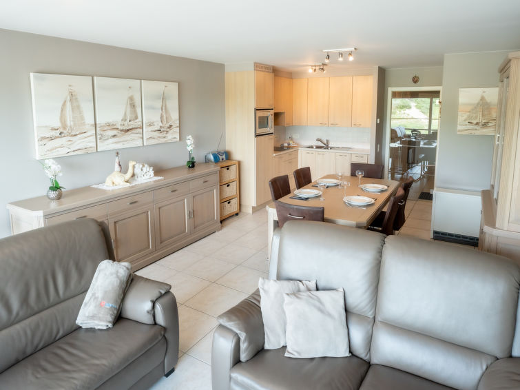 Comfortabel Appartement Lautrec 304 in Bredene: Uw Vakantie ... | Out! Vakantiehuizen