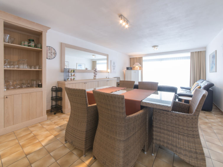 Comfortabel Appartement in het Hart van Bredene, Dicht bij Zee | Out! Vakantiehuizen