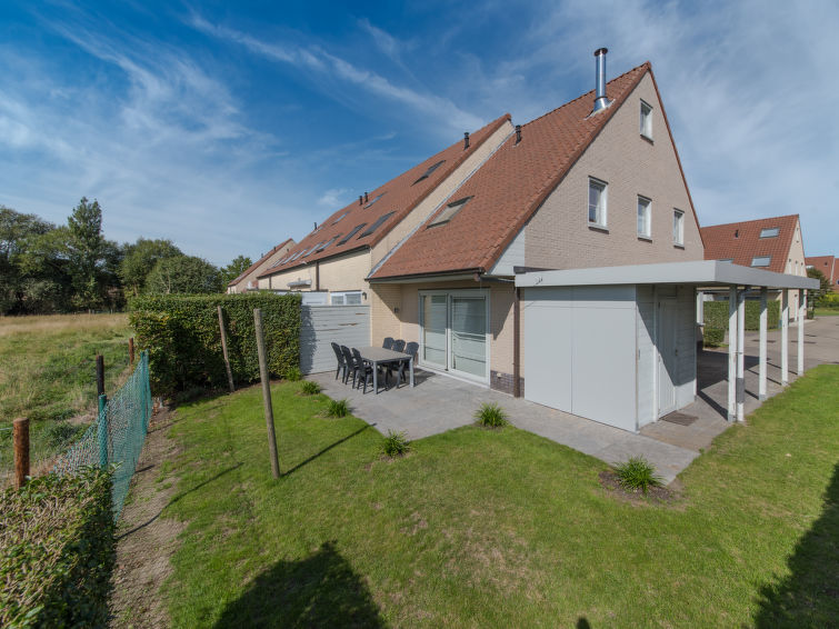 Foto van exterieur van Vakantiehuis De Haan