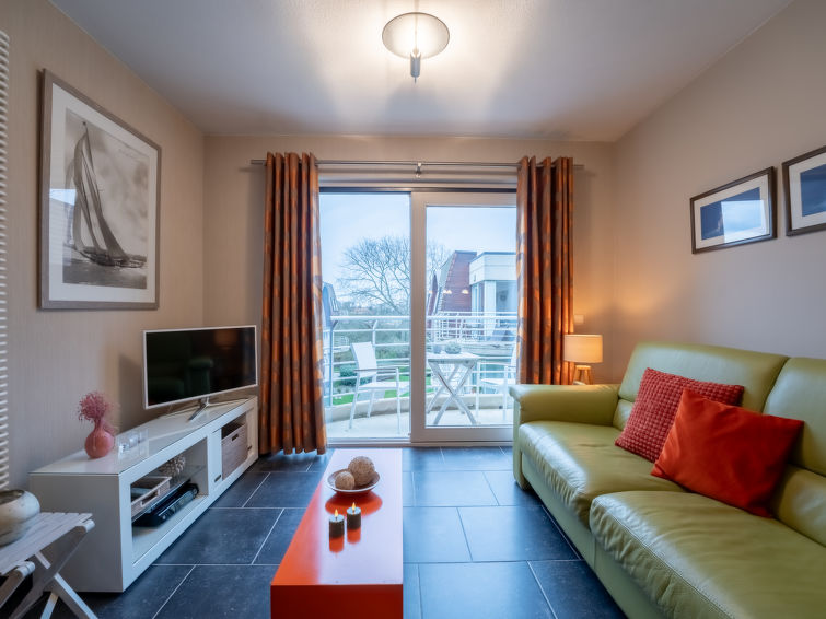 Gezellig Appartement Deauville II in Bredene: Geniet van de ... | Out! Vakantiehuizen