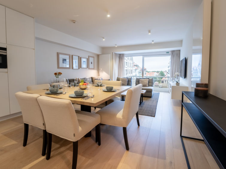 Appartement Chateauneuf met Parkeerplaats in Knokke | Out! Vakantiehuizen