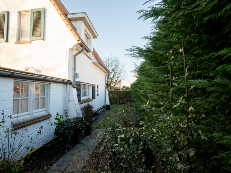 Foto van exterieur van Vakantiehuis De Haan