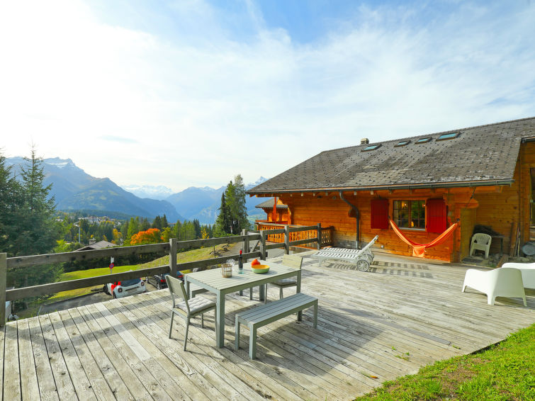 Foto van exterieur van Vakantiehuis Villars