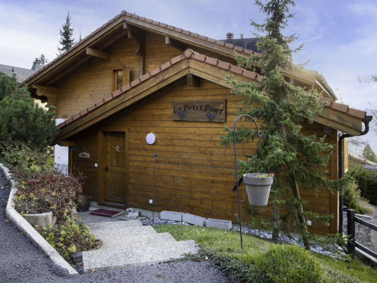 Foto van exterieur van Vakantiehuis Villars