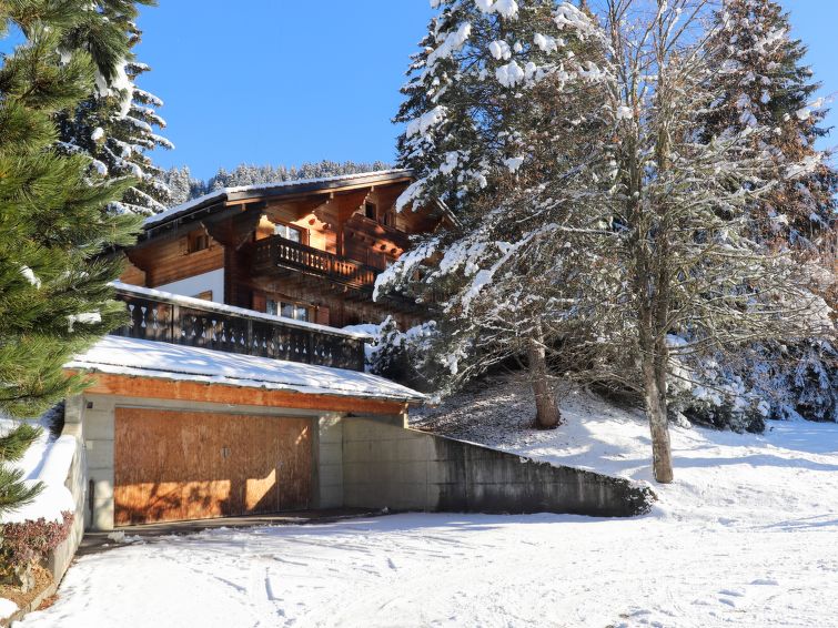 Chalet Le Haut Pr: Comfortabel Vakantiehuis in de Alpes Vau... | Out! Vakantiehuizen