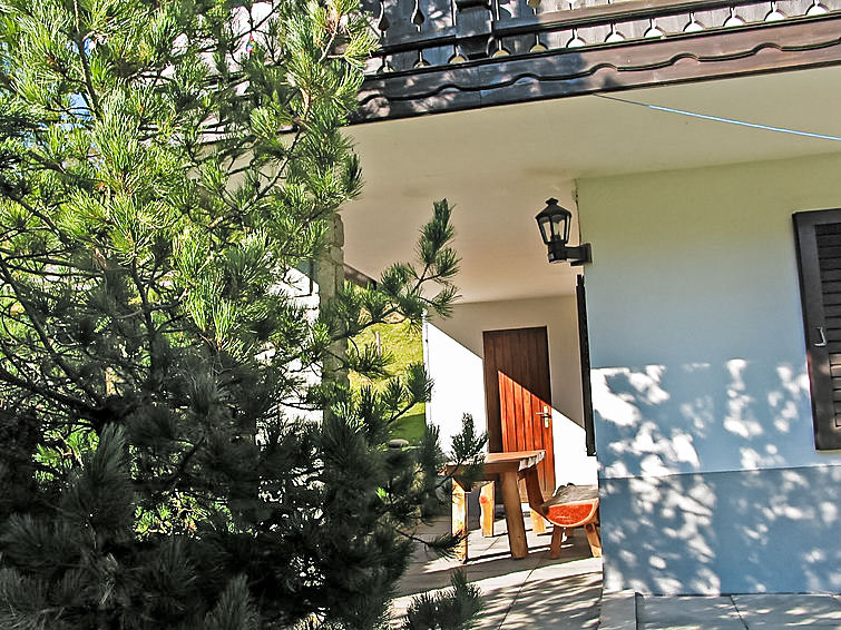 Foto van exterieur van Appartement Alvaschein GR