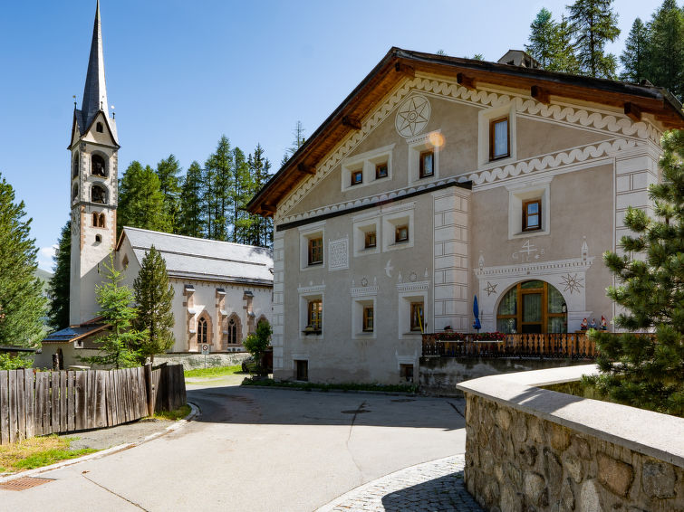 Foto van exterieur van Vakantiehuis La Punt-Chamues-ch
