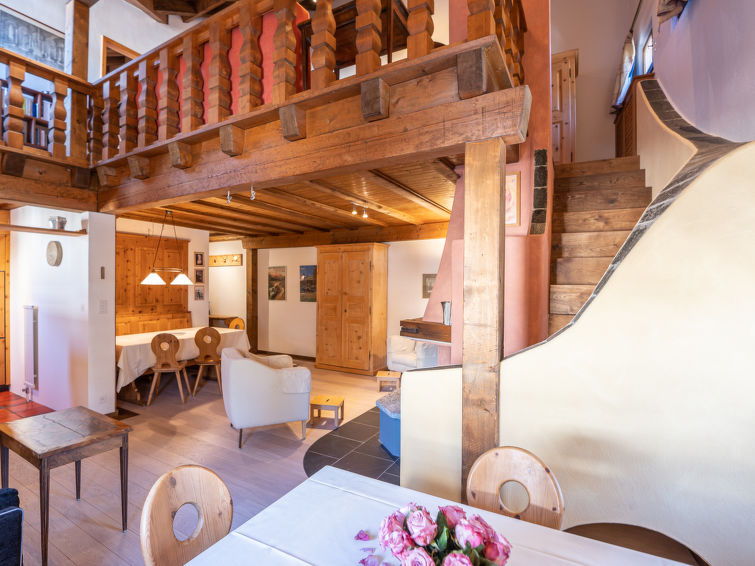 Foto van wonen van Vakantiehuis La Punt-Chamues-ch