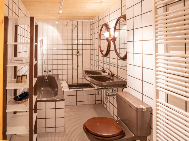 Foto van wonen van Vakantiehuis La Punt-Chamues-ch