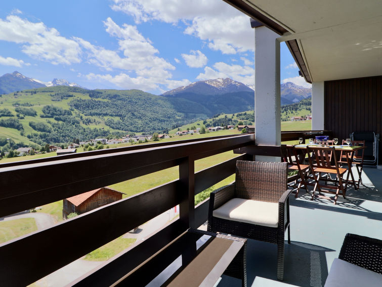 Foto van exterieur van Appartement Disentis