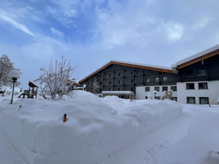 Foto van exterieur van Appartement Disentisin de winter
