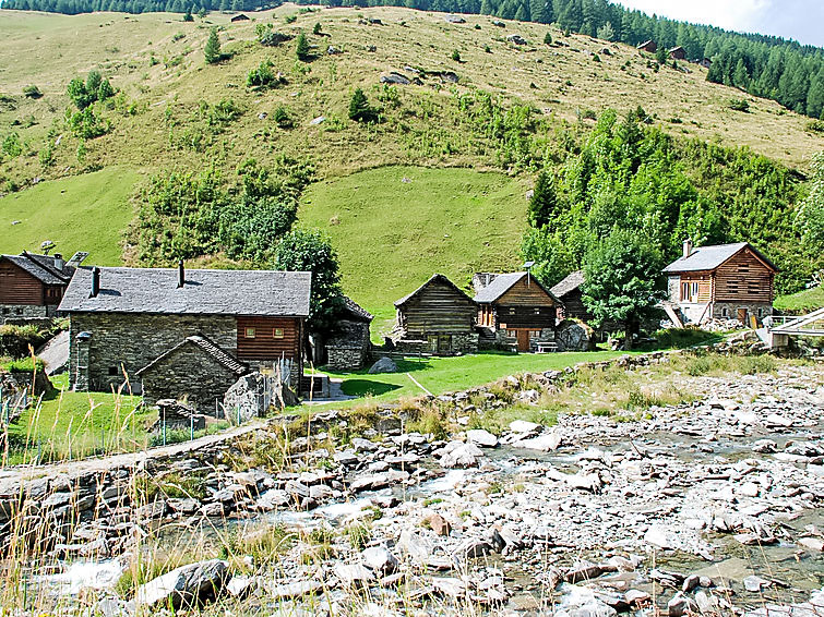 Foto van exterieur van Vakantiehuis Malvaglia