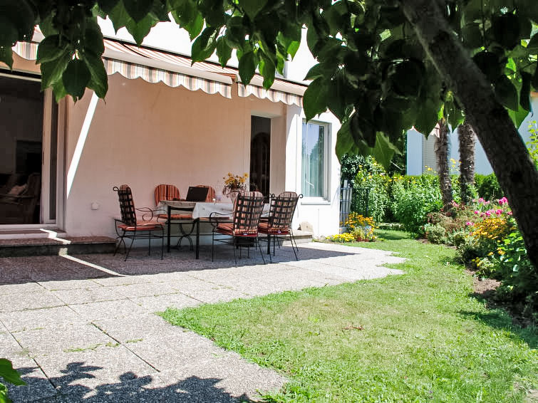 Foto van exterieur van Vakantiehuis Astano