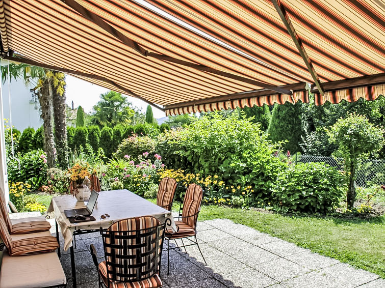 Foto van exterieur van Vakantiehuis Astano