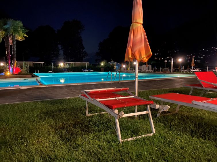 Foto van exterieur van Vakantiehuis Gudoin de winter