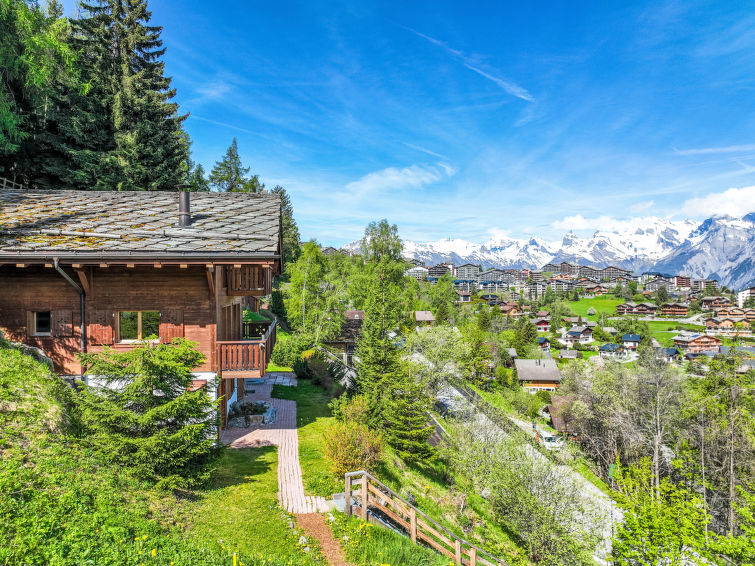 Gezellig Chalet Agneau in het Hart van Nendaz | Out! Vakantiehuizen