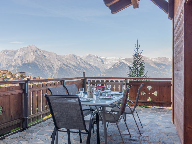 Foto van exterieur van Vakantiehuis Nendaz