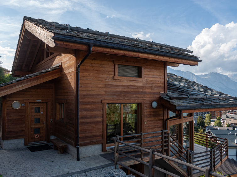 Chalet Aquarius: Luxe Vakantiehuis in Nendaz met Adembenemen... | Out! Vakantiehuizen