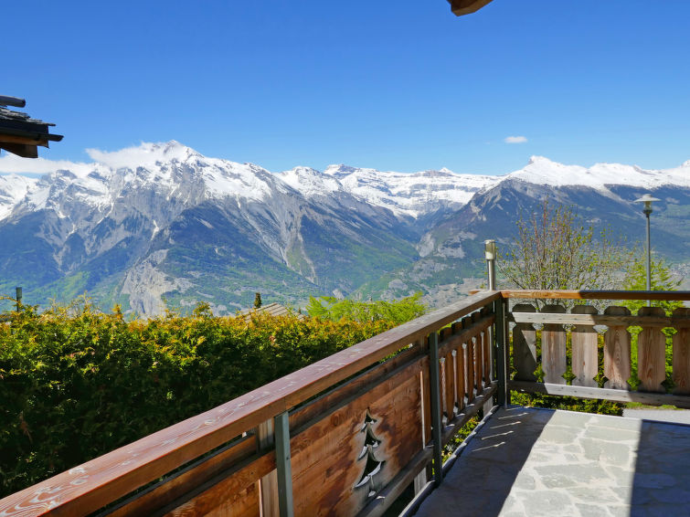 Foto van exterieur van Vakantiehuis Nendaz