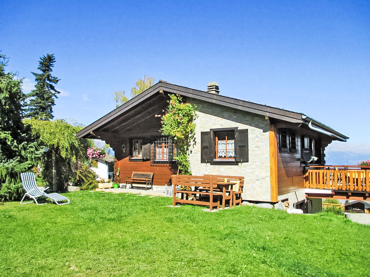 Gezellig Chalet L'Alouette in het Hart van Nendaz | Out! Vakantiehuizen