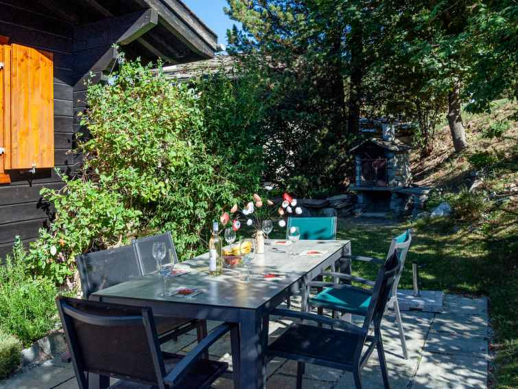 Foto van exterieur van Vakantiehuis Nendaz
