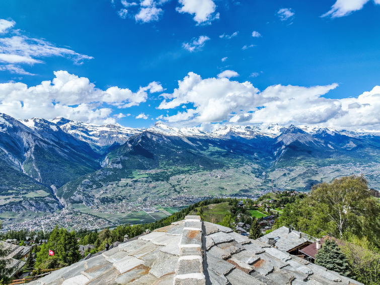 Foto van exterieur van Vakantiehuis Nendaz