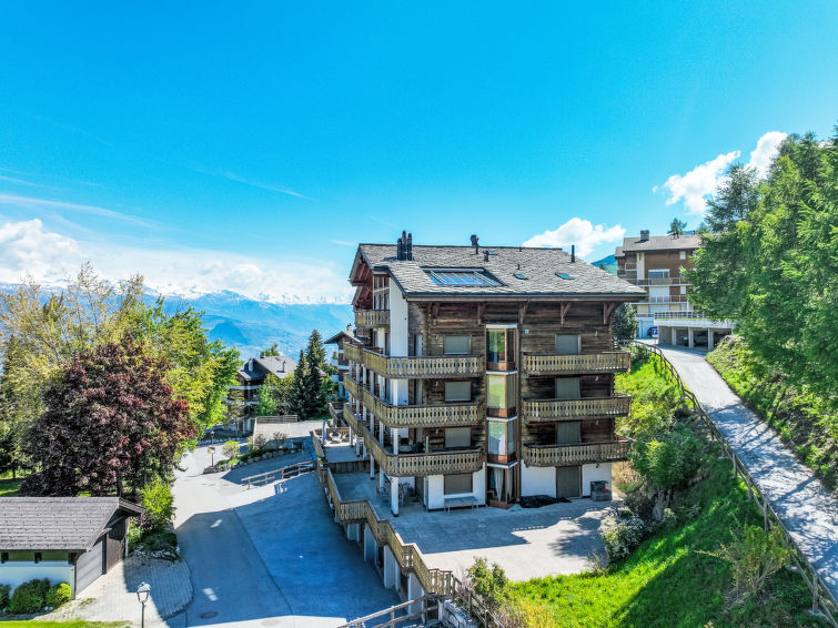 Ruim en Comfortabel Appartement in Nendaz, Zwitserland | Out! Vakantiehuizen