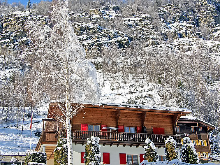 Foto van exterieur van Appartement Staldenin de winter