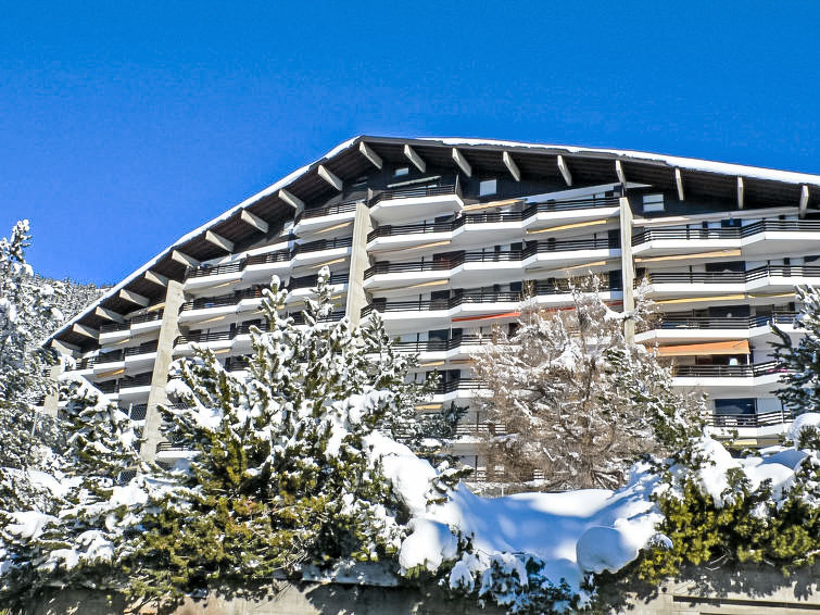 Foto van exterieur van Appartement Crans-Montanain de winter