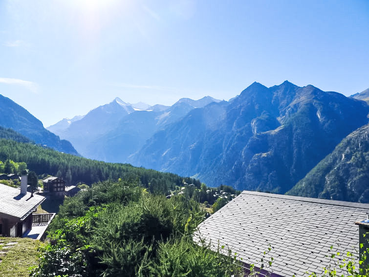 Foto van exterieur van Vakantiehuis Grächen Foto van exterieur van Vakantiehuis Grächen