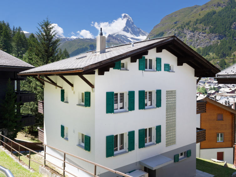 Foto van exterieur van Appartement Zermattin de winter