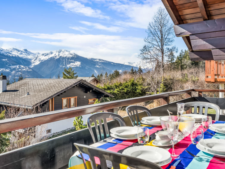 Foto van exterieur van Vakantiehuis Crans-Montana