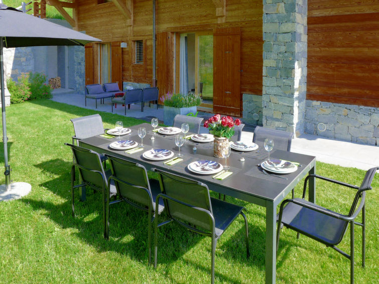 Foto van exterieur van Vakantiehuis Crans-Montana
