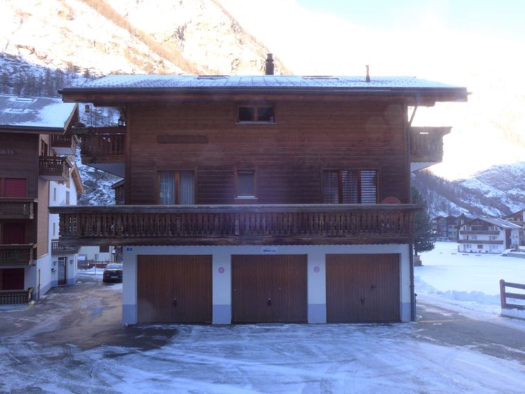 Foto van exterieur van Vakantiehuis Täsch Foto van exterieur van Vakantiehuis Täsch