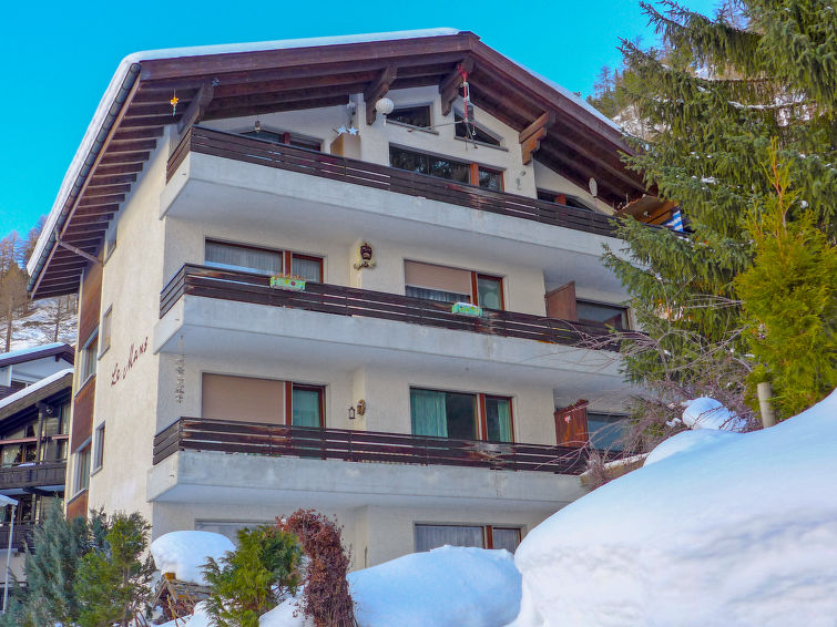 Foto van exterieur van Appartement Zermattin de winter