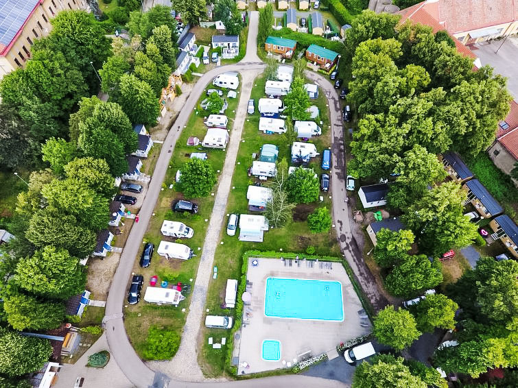 Foto van exterieur van Vakantiehuis Dolni Pocernice