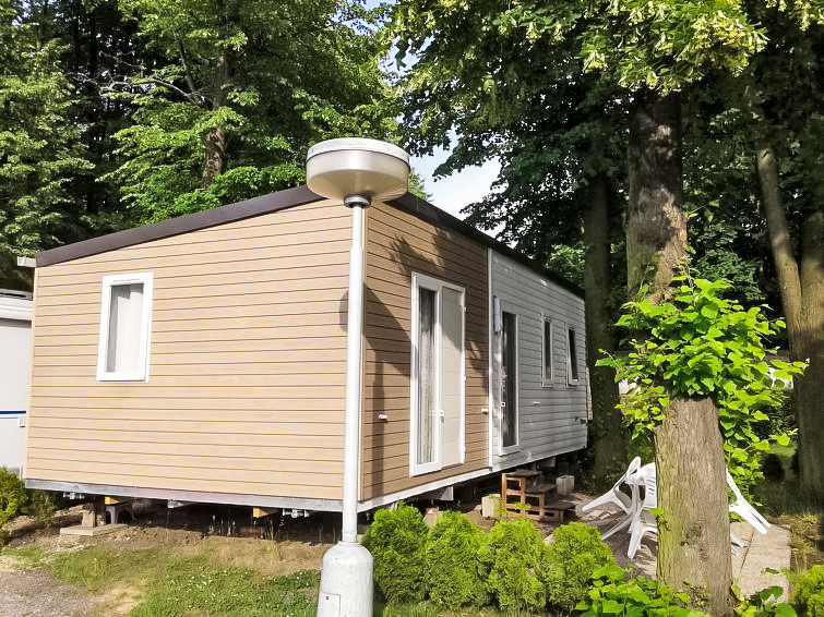 Foto van exterieur van Vakantiehuis Dolni Pocernice