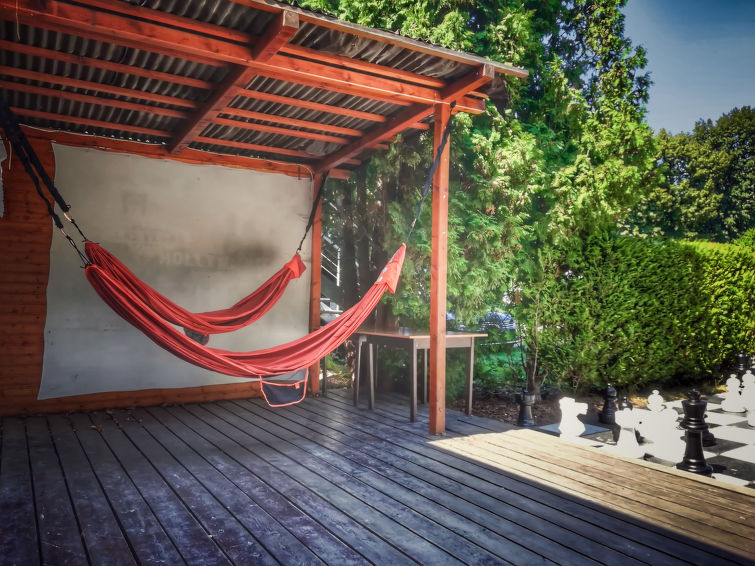 Foto van exterieur van Vakantiehuis Dolni Pocernicein de winter