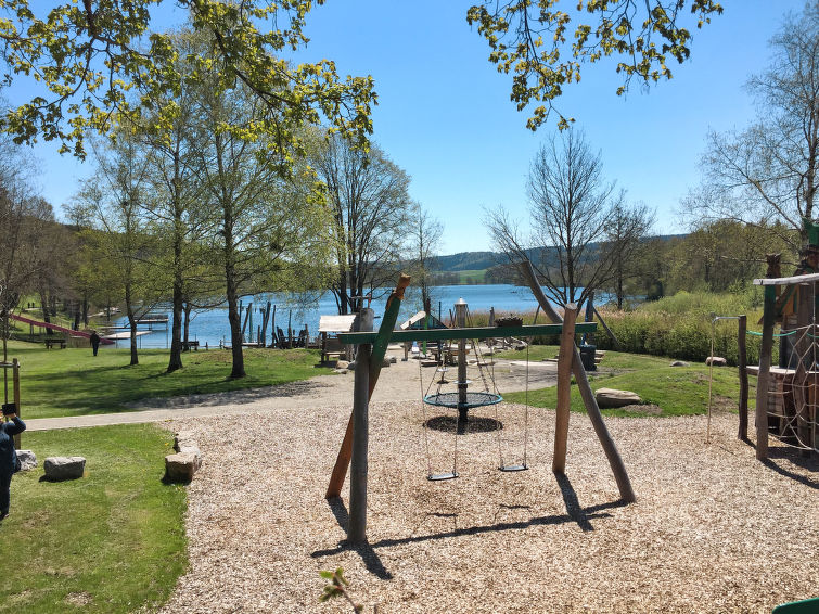 Foto van omgeving van Vakantiehuis Illmensee