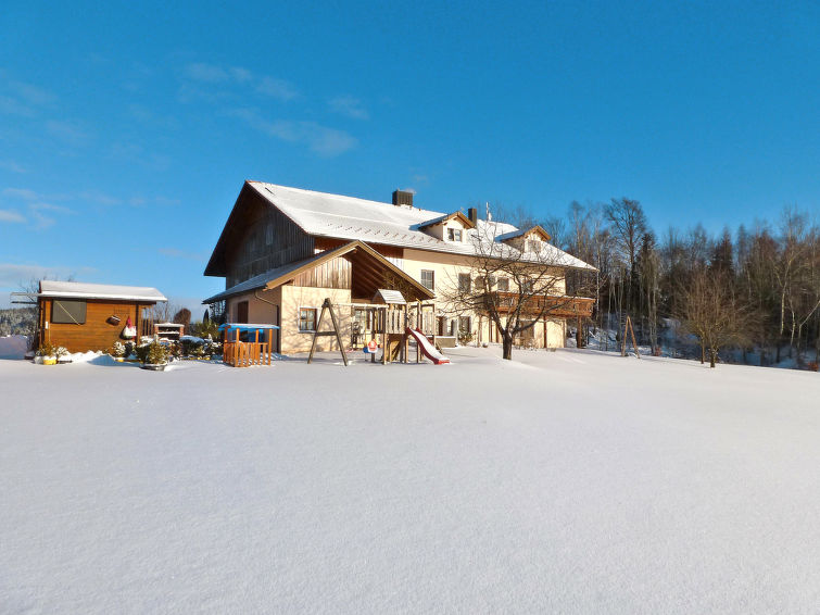 Foto van exterieur van Appartement Bischofsmaisin de winter